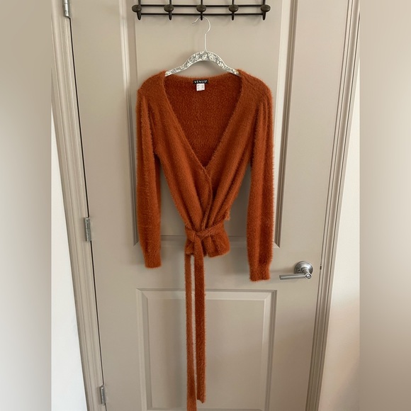 Venus Brown Super Soft Light Sweater - Picture 3 of 8